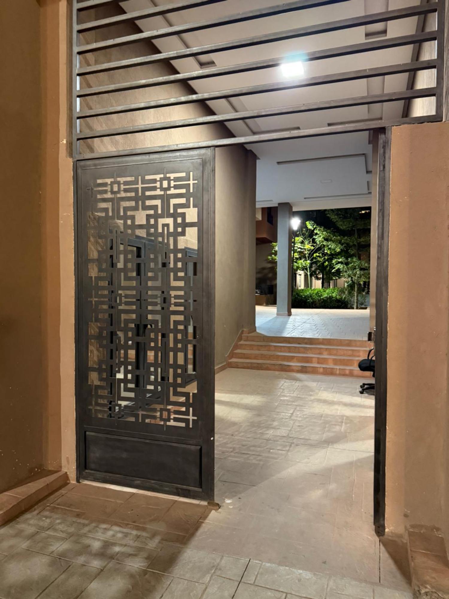 Family Confort & Balcon Piscine Apartamento Marrakesh